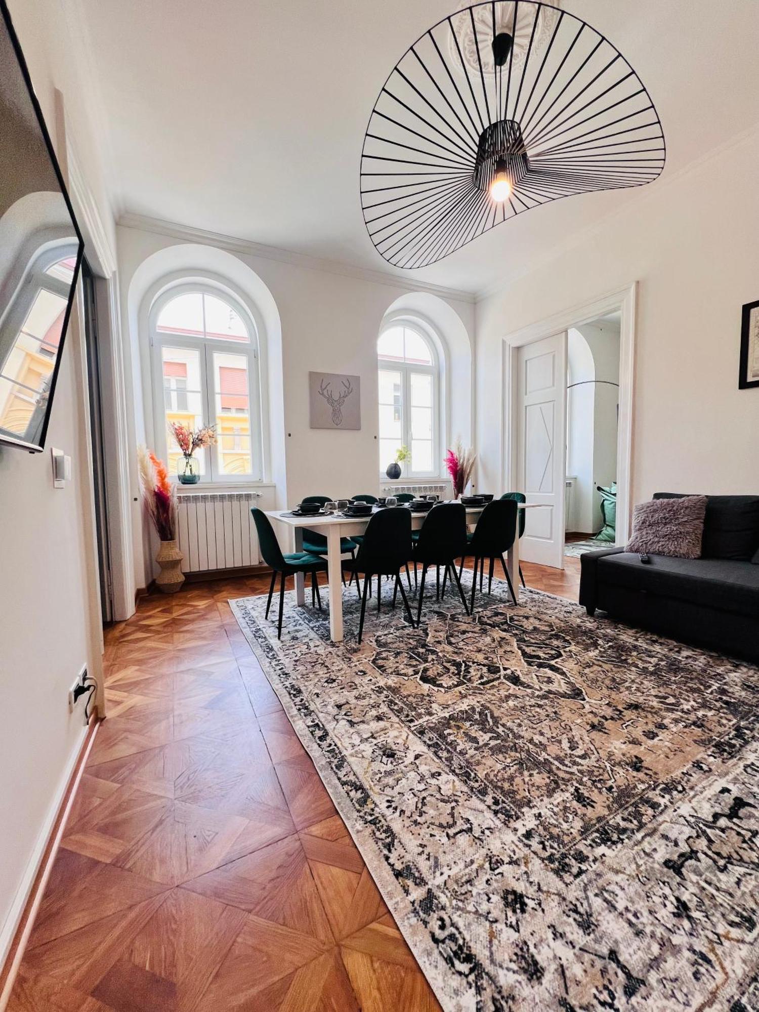 Suite Mitteleuropa Private Parking Triest Exterior foto